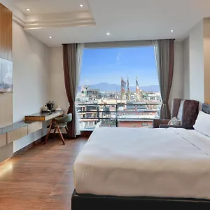 Hotel Lakhey